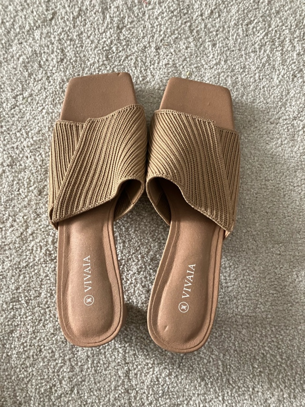 VIVAIA Square-Toe Block Heel Sandals excellent condition size 39 tan color